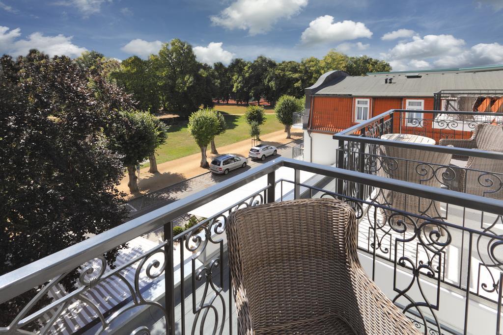 Hotel Max Am Meer Kuehlungsborn Exterior foto